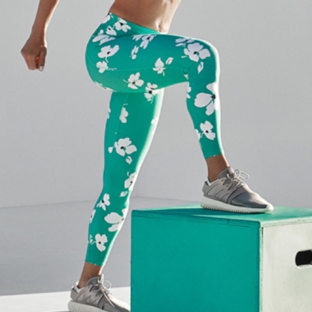 Fabletics Bali Jasmine Printed PowerHold 7/8